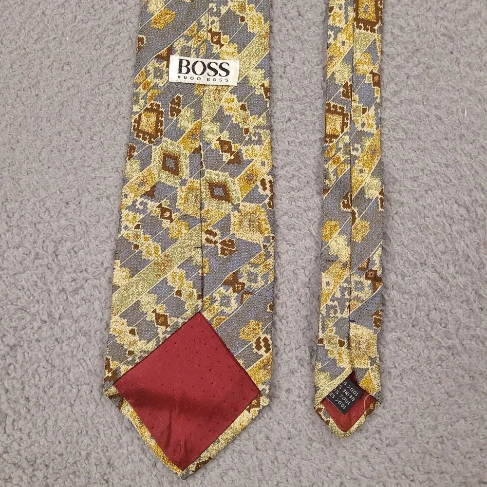 Hugo Boss Tie Necktie Mens 100%‎ Silk Classic Abstract Made in Italy